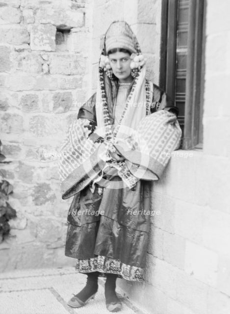 Jacobi, Mme., portrait photograph, 1929 Creator: Arnold Genthe.