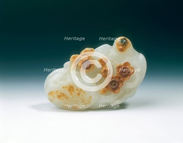 Jade bird with lingzhi, bulb and prunus, early Qing dynasty, China, 1662-1722. Creator: Unknown.