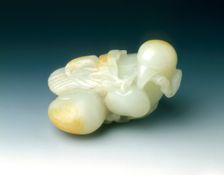 Jade bird with peach spray, early Qing dynasty, China, second half of 17th century