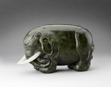 Jade figure of an elephant, 17th-18th century
