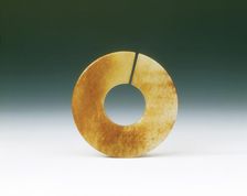 Jade slit disc, Western Han dynasty, China, 206 BC-8