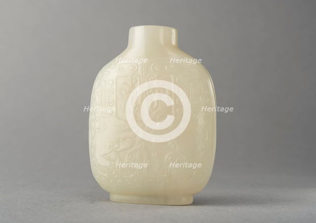 Jade snuff bottle , China, Qing dynasty, 1644-1911. Creator: Unknown.