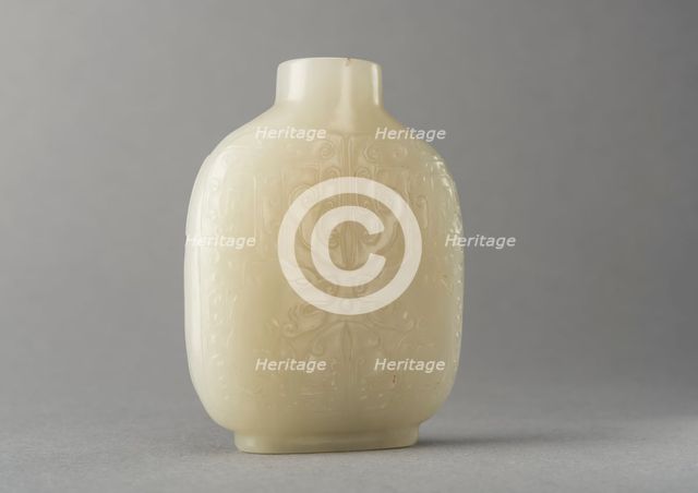 Jade snuff bottle , China, Qing dynasty, 1644-1911. Creator: Unknown.