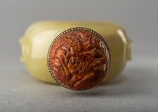 Jade snuff bottle, China, Qing dynasty, 1644-1911. Creator: Unknown