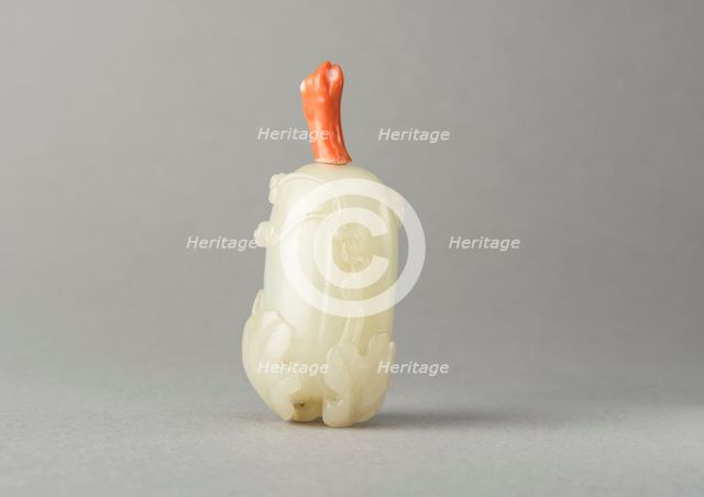 Jade snuff bottle, China, Qing dynasty, 1644-1911. Creator: Unknown.