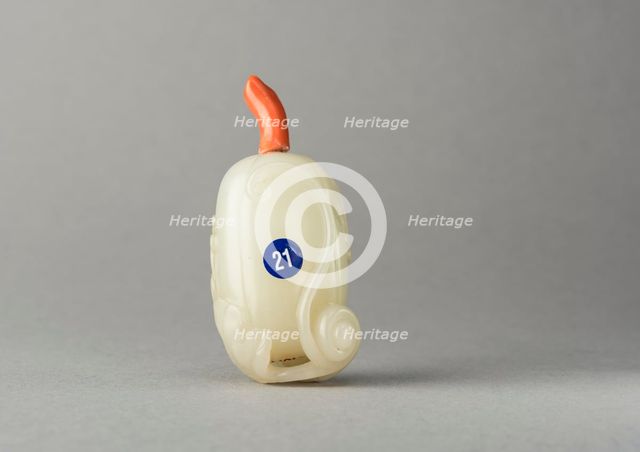 Jade snuff bottle, China, Qing dynasty, 1644-1911. Creator: Unknown.