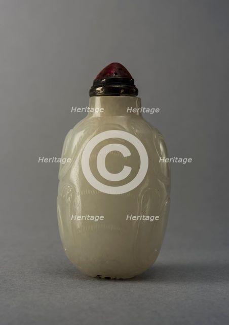 Jade snuff bottle in an animal form, China, Qing dynasty, 1644-1911. Creator: Unknown.