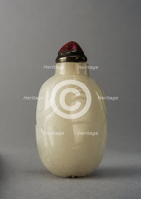 Jade snuff bottle in an animal form, China, Qing dynasty, 1644-1911. Creator: Unknown.