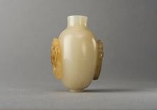 Jade snuff bottle with raised carving of animals, China, Qing dynasty, 1644-1911. Creator: Unknown