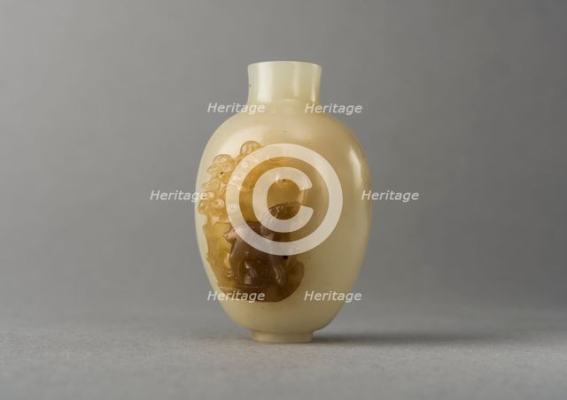 Jade snuff bottle with raised carving of animals, China, Qing dynasty, 1644-1911. Creator: Unknown.