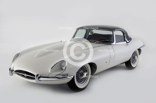 Jaguar E type 1961. Artist: Simon Clay.