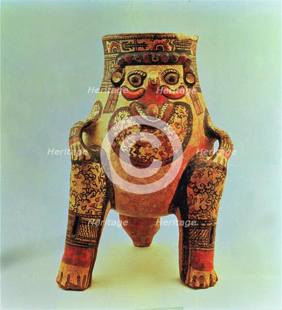Jaguar shaped wooden kero, part of the Incan culture.