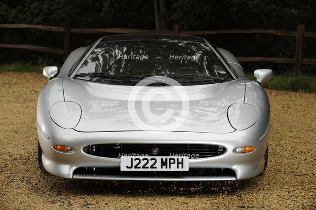 Jaguar XJ220R 1993. Artist: Simon Clay.