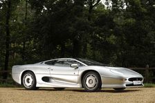 Jaguar XJ220R 1993. Artist: Simon Clay