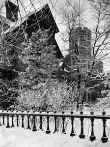 James E. Scripps house in snow, Detroit, Mich., between 1900 and 1905. Creator: Unknown