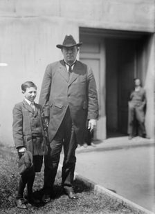 James, Ollie M., Rep. from Kentucky, 1903-1913; Senator, 1913-1918 with Douglas E. Seeley..., 1913. Creator: Harris & Ewing