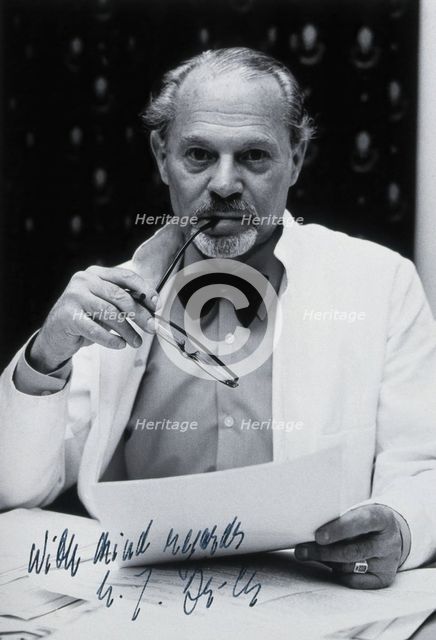 Jan Leonard Bruce-Chwatt. Creator: Unknown.