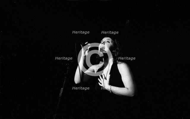 Jane Monheit, Brecon Jazz Festival, Brecon, Powys, Wales, Aug 2001. Creator: Brian O'Connor.