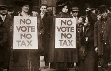 Janet M Cole and Hazel Philip campaigning for Votes for Women, Chicago, USA, 1905. Creator: Unknown