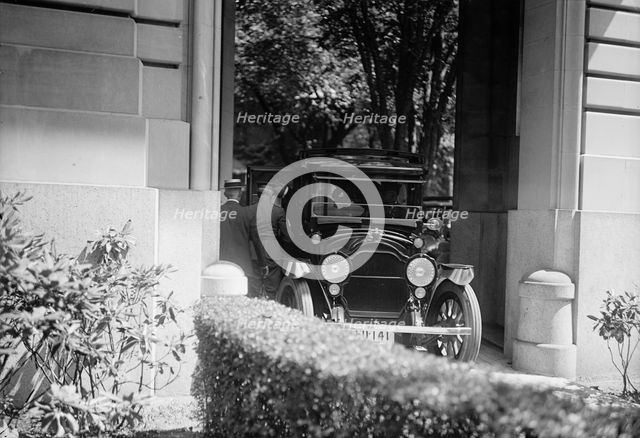 Japanese Mission To U.S. - Arrival at Residence, 1917. Creator: Harris & Ewing.