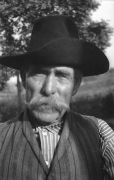 Jasper Robertson, Burnsville, Yancey County, North Carolina, USA, 1916-1918. Artist: Cecil Sharp