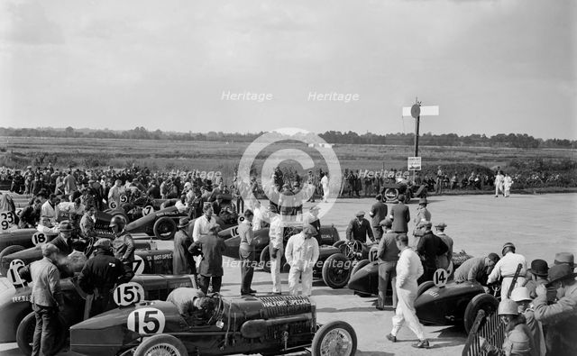 JCC 200 Mile Race, Brooklands, 1926. Artist: Bill Brunell.