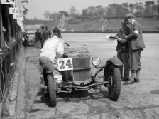 JCC Double Twelve race, Brooklands, 8/9 May 1931. Artist: Bill Brunell