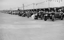JCC Double Twelve Race, Brooklands, Surrey, 1929. Artist: Bill Brunell