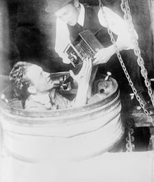 J.E. Williamson going down, between c1910 and c1915. Creator: Bain News Service