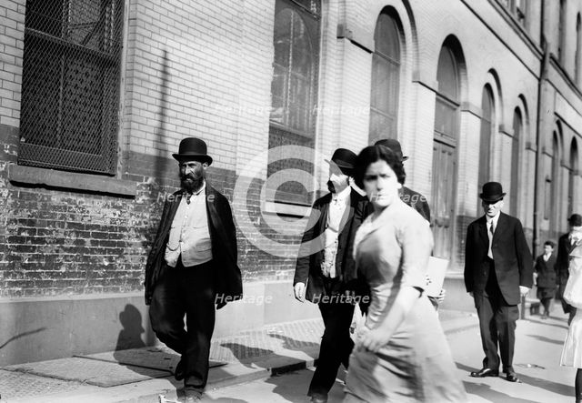 Jew[ish] New Year parade, N.Y., 1912. Creator: Bain News Service.