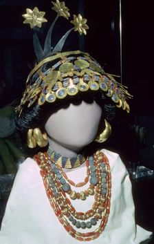 Jewellery from the Royal Cemetery at Ur, Sumeria, Ancient Iraq, Early Dynastic III, about 2600 BC