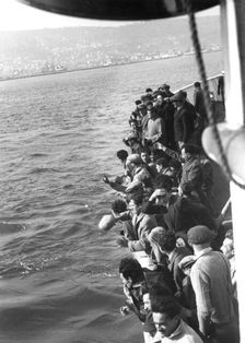 Jewish refugees arriving at Haifa, 1949