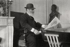 Jean-Francois Raffaelli, French artist, 1891