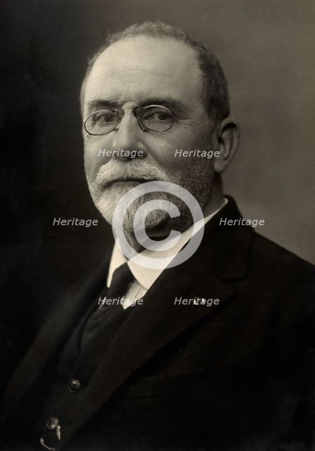 Jean-Louis Faure. Creator: Nadar.