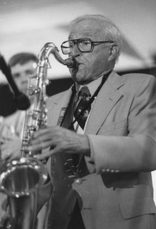 Jerry Jerome, The March of Jazz, Clearwater Beach, Florida, 1997. Creator: Brian Foskett