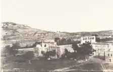 Jérusalem, Mosquée d'Omar, côté Est, Intérieur de l'enceinte, 2, 1854. Creator: Auguste Salzmann