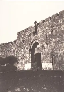 Jérusalem, Porte de David, Vue extérieure, 1854. Creator: Auguste Salzmann