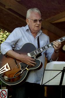 Jim Mullen, Roger Beaujolais Quartet, Three Horseshoes, Knockholt, Kent, 1st June 2021. Creator: Brian O'Connor