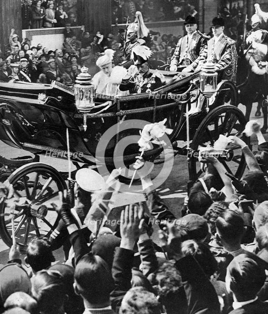 Jubilee cheer for the king and queen, 1935. Artist: Unknown