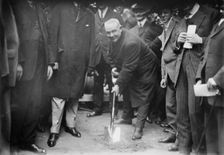 Judge McCall breaks ground for subway, 10/13/14, 1914. Creator: Bain News Service