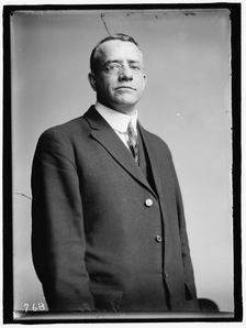 Jule?, between 1909 and 1914. Creator: Harris & Ewing