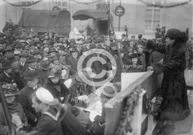 Julia Arthur, between c1915 and 1917. Creator: Bain News Service.