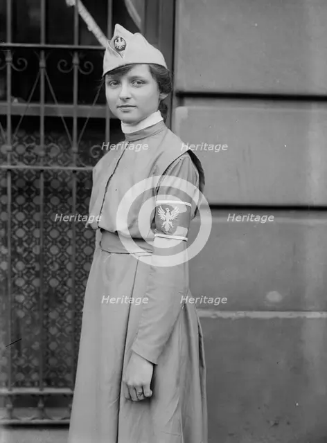 Julia Kraszewski, between c1915 and 1918. Creator: Bain News Service.