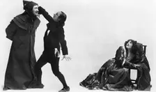 Julia Neilson, Fred Terry and Horace Hodges in The Scarlet Pimpernel, c1905. Artist: Ellis & Walery