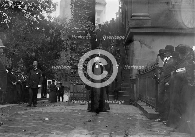 Justice Harlan, Funeral - Radcliffe, Dr. Wallace, Pastor, New York Avenue Presbyterian Church, 1911. Creator: Harris & Ewing.