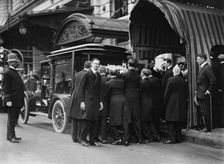 J.W. Gates Funeral, N.Y. City, 1911. Creator: Bain News Service