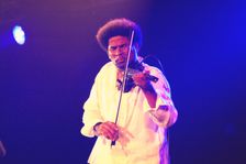 Omar Puente, Brecon Jazz Festival, Powys, Wales, 2006. Artist: Brian O'Connor