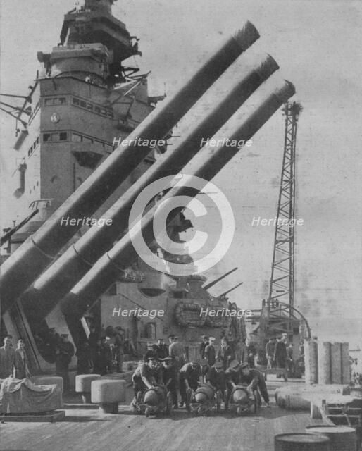 'On Board H.M.S. Nelson, members of the South African division of the RNVR', 1941. Artist: Unknown.