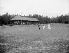 On the links, Hotel Champlain, Bluff Point, N.Y., between 1900 and 1910. Creator: Unknown