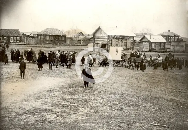 On the square, early 20th century. Creator: Unknown.